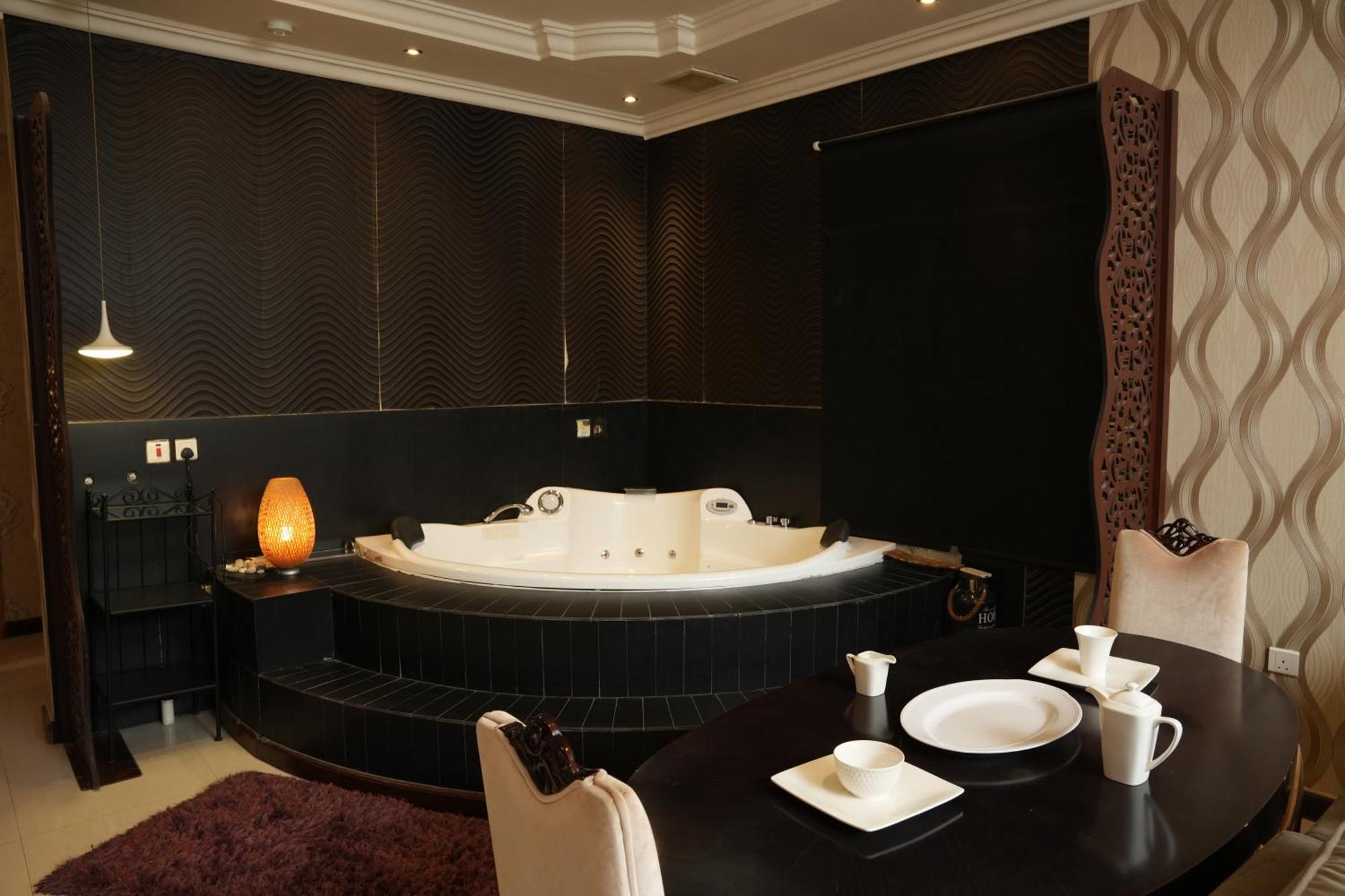 ריאד Al Joon Hotel מראה חיצוני תמונה