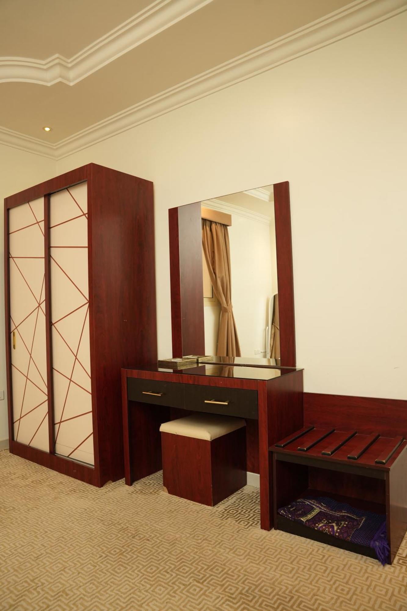 ריאד Al Joon Hotel מראה חיצוני תמונה